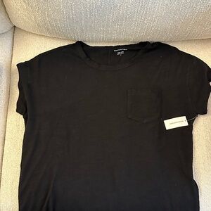 NWT Banana Republic Soft Black Pocket Crewneck T-Shirt XS